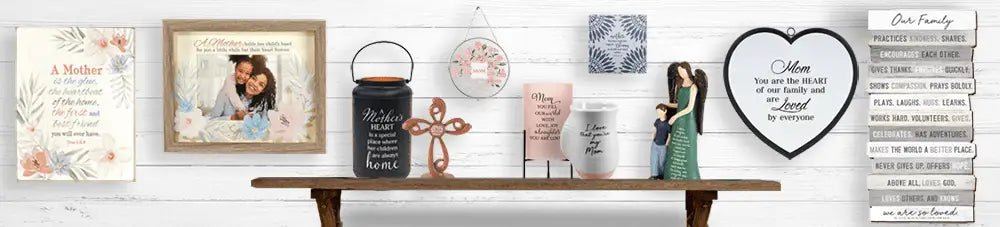 Mom Fill Our World With Love Glass Candleholder With Stand - Candle Holders