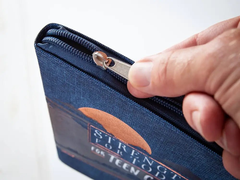 Strength for Today for Teen Guys Devotional - Devotionals