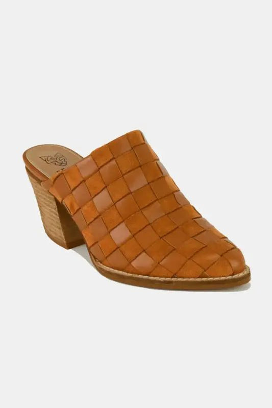 Beast Fashion Woven Checkerboard Block Heel Mule Shoes - Caramel / 6 - Shoes