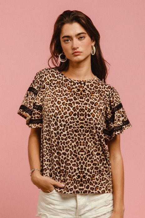 BiBi Leopard Crochet Trim Round Neck Short Sleeve Top | Tops | 1