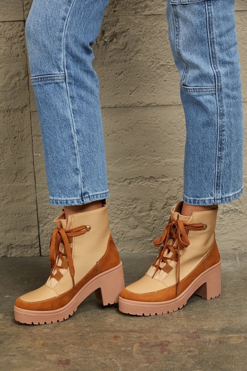 East Lion Corp Lace Up Lug Booties | Boots | 5