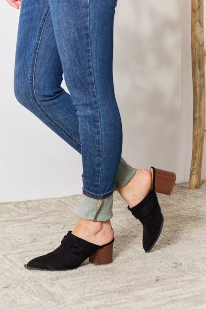 East Lion Corp Pointed - Toe Braided Trim Mules | Mules | 4