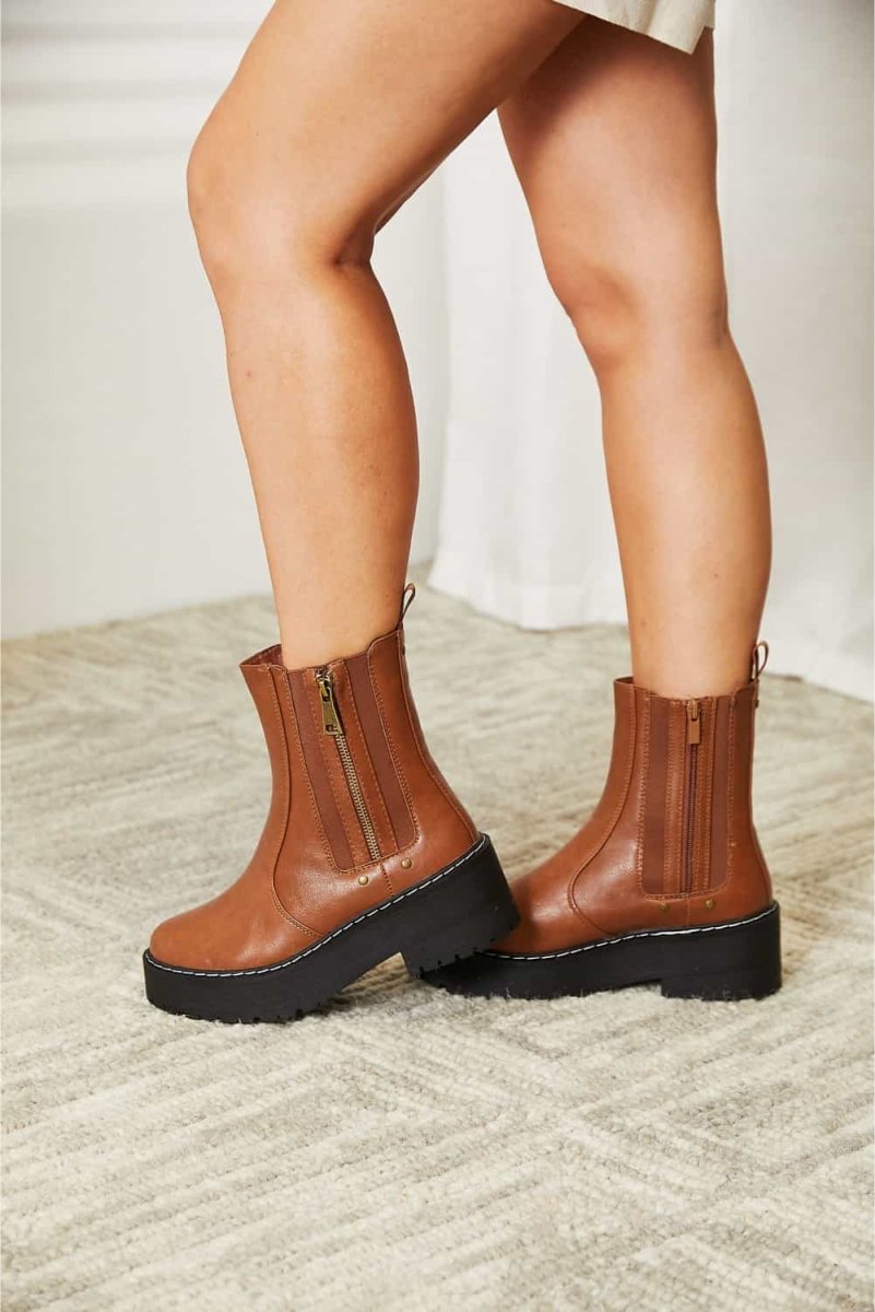 Forever Link Side Zip Platform Boots | Boots | 3