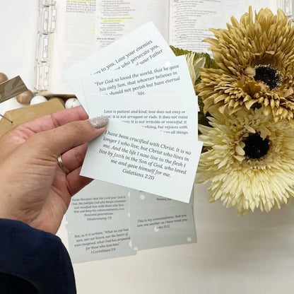 Love Pocket-Sized Scripture Cards - Prayer Cards