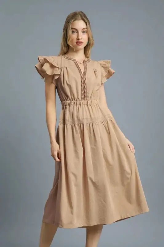 Umgee Ruffled Cap Sleeve Midi Dress with Contrast Trim Detail - Tan / S - Dresses